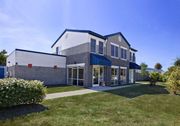 Self Storage Plus - 45601 Woodland Road Sterling, VA 20166