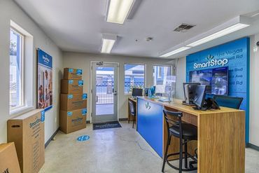 SmartStop Self Storage - 590 East Silverado Ranch Boulevard Las Vegas, NV 89183