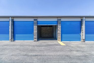 SmartStop Self Storage - 590 East Silverado Ranch Boulevard Las Vegas, NV 89183