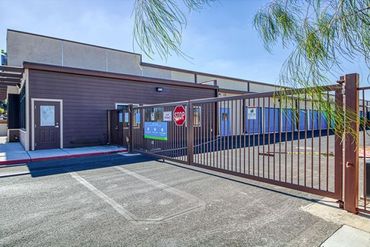 SmartStop Self Storage - 6888 North Hualapai Way Las Vegas, NV 89149