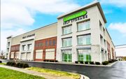 Space Shop Self Storage - 14571 Snow Road Brook Park, OH 44142