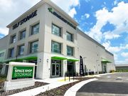 Space Shop Self Storage - Lakeland Memorial - 1141 East Memorial Boulevard Lakeland, FL 33801
