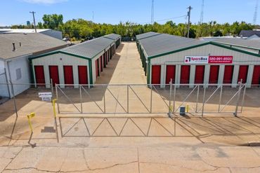 SpareBox Storage - 2613 Rock Island Boulevard Enid, OK 73701