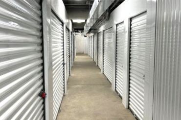 Storage Post - Albany Park - 3215 West Lawrence Avenue Chicago, IL 60625