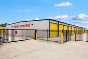 Storage Rentals of America - 2919 North Highway 146 Bacliff, TX 77518