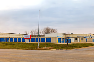 Storage Rentals of America - 6000 Chancellor Drive Cedar Falls, IA 50613