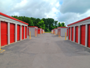 Storage Rentals of America - 135 Center Street Jacksonville, NC 28546