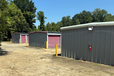 Storage Rentals of America - 3434 Wisconsin Avenue Vicksburg, MS 39180