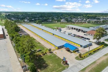 Storage Star Tomball - 11133 Spring Cypress Road Tomball, TX 77377