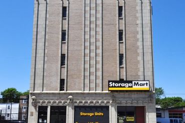 StorageMart - 6714 South Cottage Grove Avenue Chicago, IL 60637