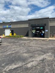 Store Here Self Storage - 4300 North Richards Street Milwaukee, WI 53212