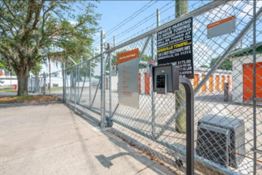 StoreGuard Self Storage - 404 Fraser Circle Hinesville, GA 31313