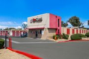 StorQuest - Glendale / N 67th - 9240 North 67th Avenue Peoria, AZ 85345