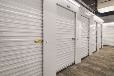 StorQuest - Long Beach / Redondo - 2911 Redondo Avenue Long Beach, CA 90806