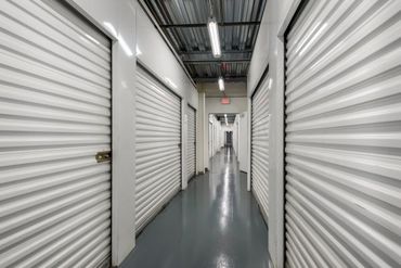 StorQuest - Los Angeles/Jefferson - 12821 West Jefferson Boulevard Los Angeles, CA 90066