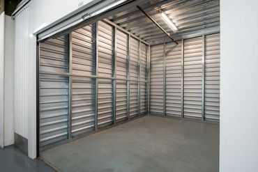 StorQuest - Los Angeles/Jefferson - 12821 West Jefferson Boulevard Los Angeles, CA 90066
