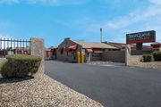 StorQuest - 10622 West Indian School Road Phoenix, AZ 85037
