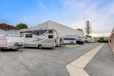 StorQuest - 863 Towne Center Drive Pomona, CA 91767