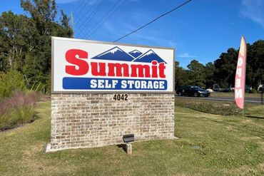 Summit Self Storage - 4042 North Highway 17 Awendaw, SC 29429