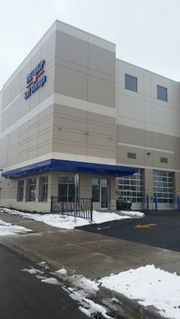The Lock Up Self Storage - 1832 West Juneway Terrace Chicago, IL 60626