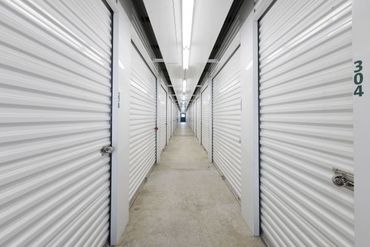 The Storage Center 8025 - 8566 Siegen Lane Baton Rouge, LA 70810