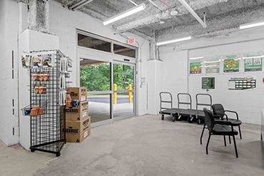University Storage - 350 East McCullough Drive Charlotte, NC 28262