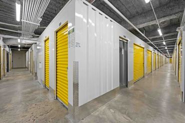 University Storage - 350 East McCullough Drive Charlotte, NC 28262