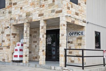 US Storage Centers - 201 West Stassney Lane Austin, TX 78745