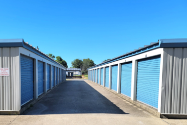 Westside Storage Centralia - Broadway - 631 West 3rd Street Centralia, IL 62801