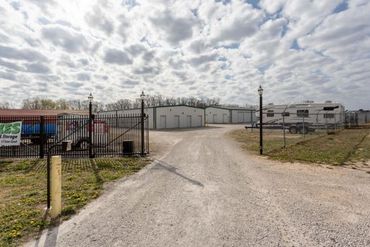 Y-76 Storage - 2390 State Highway 76 Galena, MO 65656