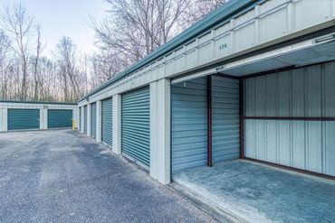 Your Extra Closet - College Hill - 77 County Road 102 Oxford, MS 38655