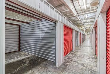 Your Extra Closet - Grand Oaks - 8 Industrial Park Drive Oxford, MS 38655