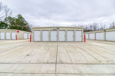 Your Extra Closet - Grand Oaks - 8 Industrial Park Drive Oxford, MS 38655