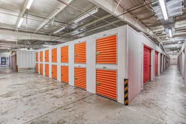 Your Extra Closet - Grand Oaks - 8 Industrial Park Drive Oxford, MS 38655