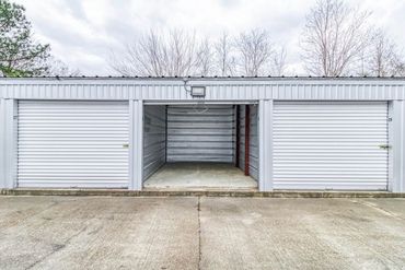 Your Extra Closet - Grand Oaks - 8 Industrial Park Drive Oxford, MS 38655