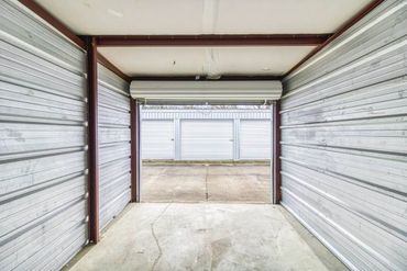 Your Extra Closet - Grand Oaks - 8 Industrial Park Drive Oxford, MS 38655