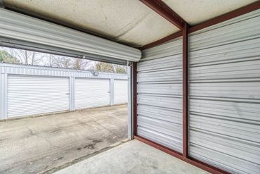 Your Extra Closet - Grand Oaks - 8 Industrial Park Drive Oxford, MS 38655