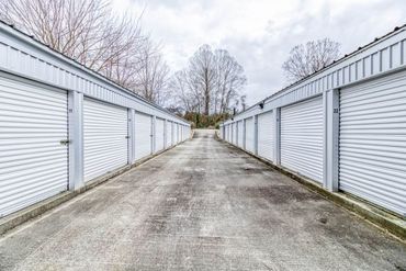 Your Extra Closet - Grand Oaks - 8 Industrial Park Drive Oxford, MS 38655