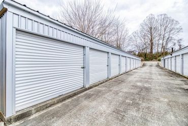 Your Extra Closet - Grand Oaks - 8 Industrial Park Drive Oxford, MS 38655