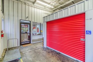 Your Extra Closet - Grand Oaks - 8 Industrial Park Drive Oxford, MS 38655