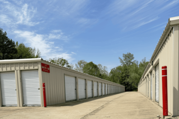 Your Extra Closet - Grand Oaks - 8 Industrial Park Drive Oxford, MS 38655