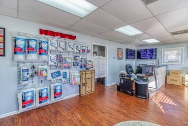 Your Extra Closet - West - 476 Mississippi 6 Oxford, MS 38655