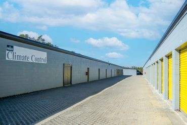 Storage King USA - 209 West 8th Street Kill Devil Hills, NC 27948