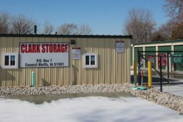 Clark Storage / CB-35 - 4810 South 35th Street Council Bluffs, IA 51501