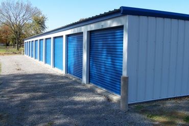 Southern Illinois Storage - 208 East Railroad Street Buckner, IL 62819
