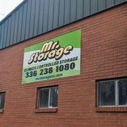 Mr. Storage - 208 Market St Lexington, NC 27292