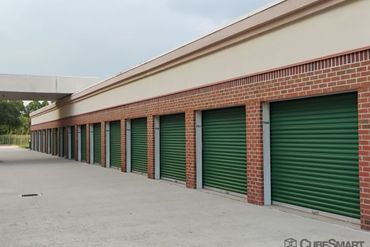 CubeSmart Self Storage - 14850 Cutten Road Houston, TX 77069