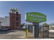 Extra Space Storage - 2800 West Pico Boulevard Los Angeles, CA 90006