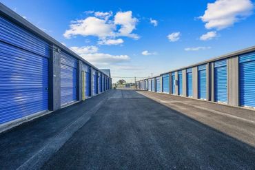 KO Storage of Pleasanton - 2013 West Oaklawn Road Pleasanton, TX 78064