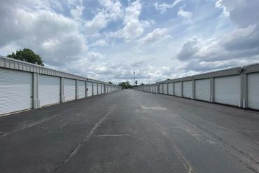 Storage King USA - 33110 Egypt Lane Magnolia, TX 77354